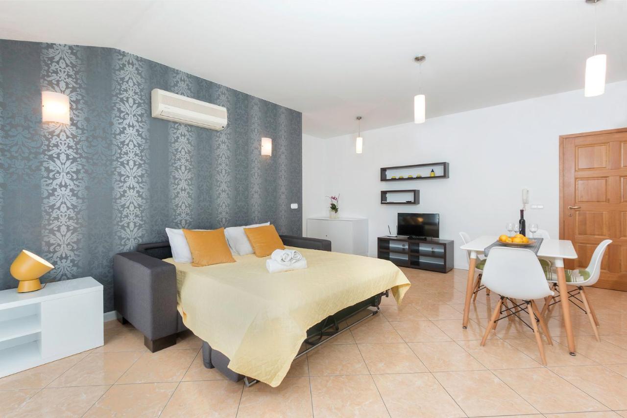 Seafront Apartment Gaby Medulin Buitenkant foto